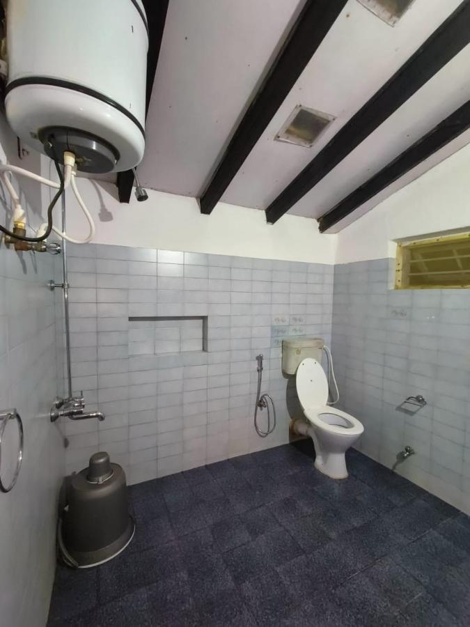 Coorg Daffodil Guesthouse 马迪凯里 外观 照片