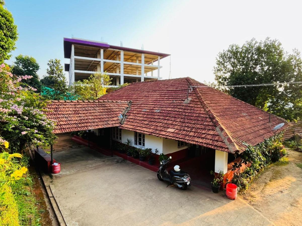Coorg Daffodil Guesthouse 马迪凯里 外观 照片